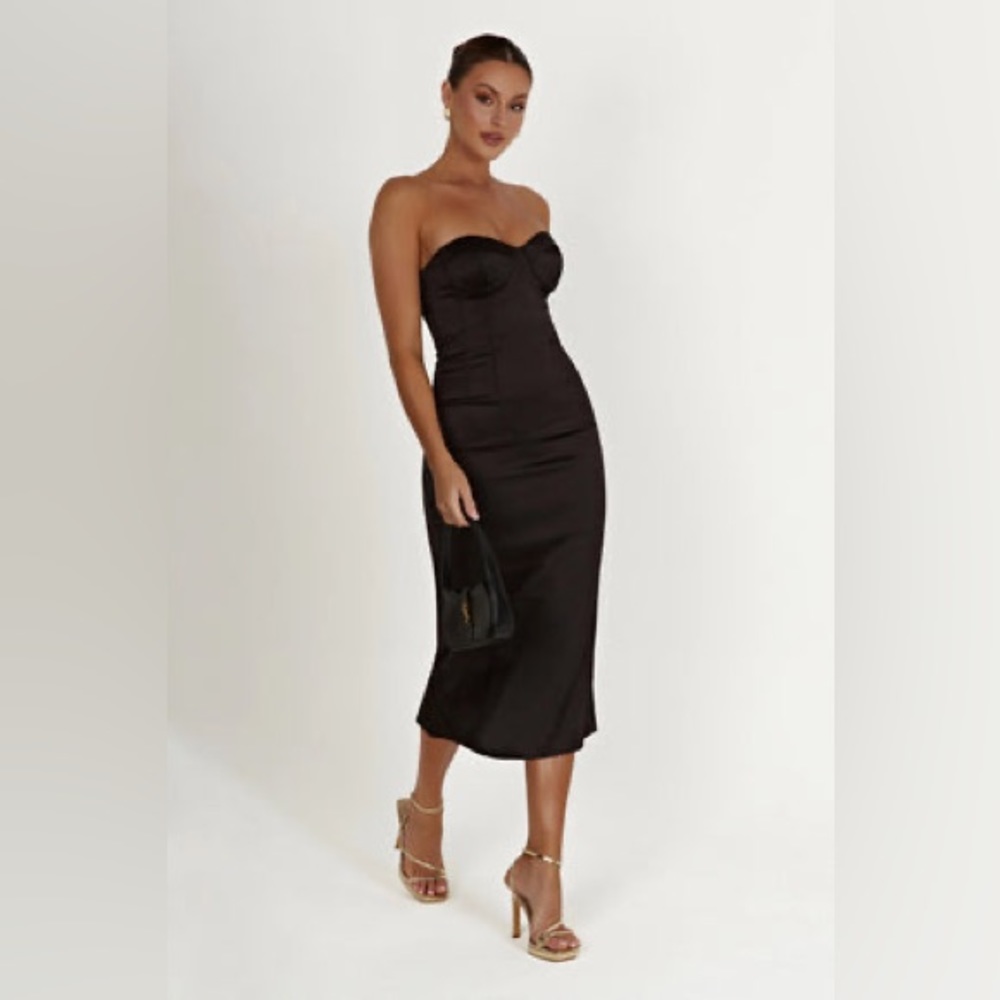 MESHKI Bryony Cupped Bodycon Midi Dress - Black Size L